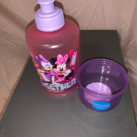 Minnie Mouse & Daisy Duck Sip N Snack Combo Bottle - Picture 2 of 5